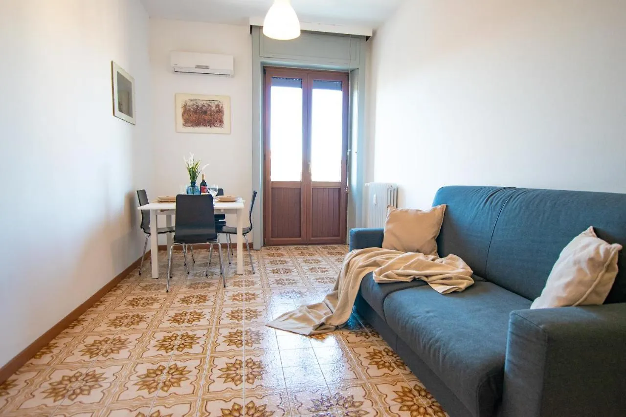 I Host Apartment - Sant'Agostino 7 Mediolan